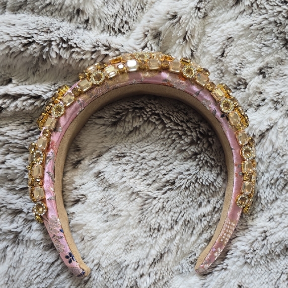 Queen Of Hearts Pink and Gold Embellished Headband - Picture 2 of 10